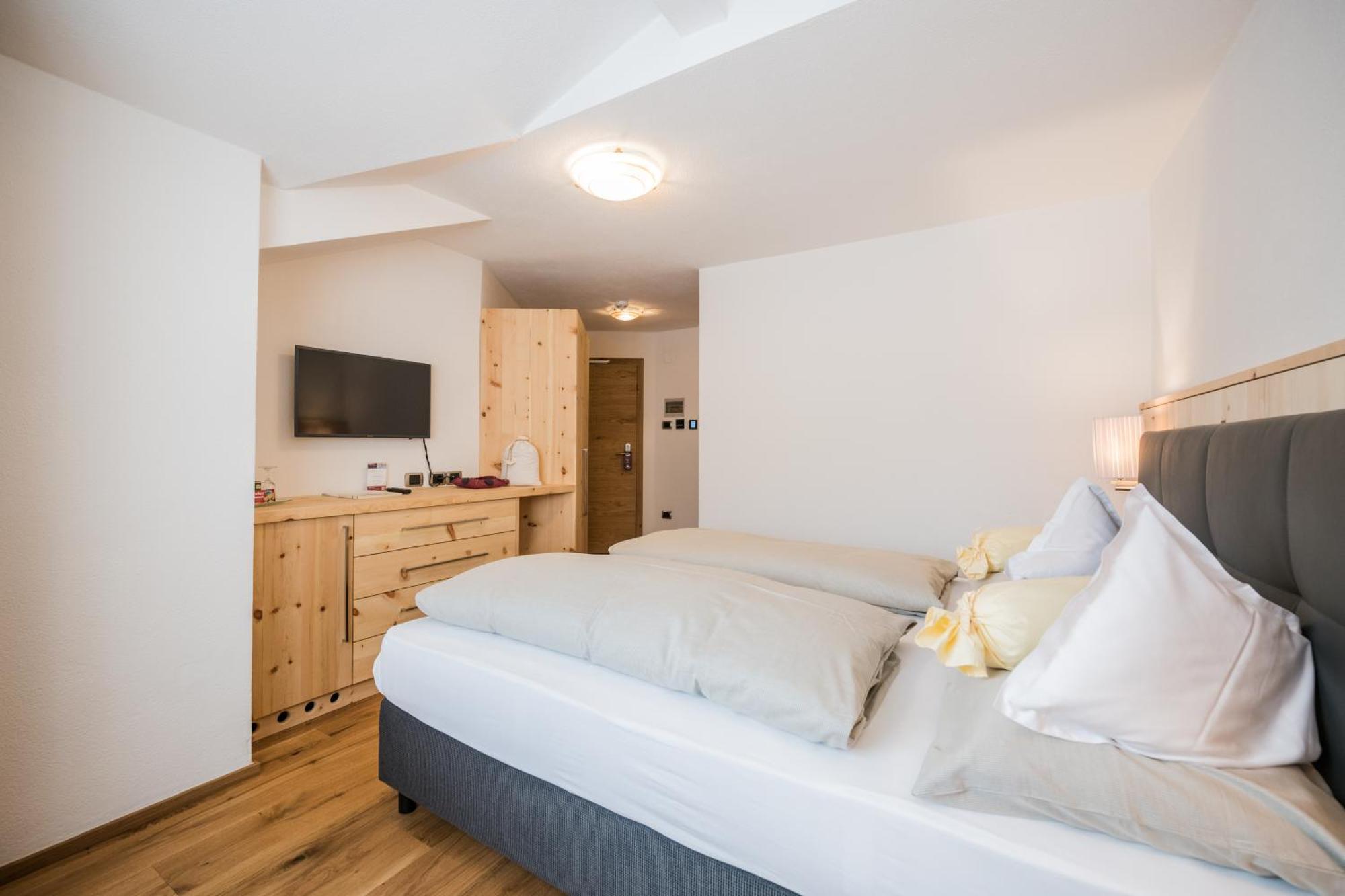 Alpenwellnesshotel St. Veit Σέστο Εξωτερικό φωτογραφία
